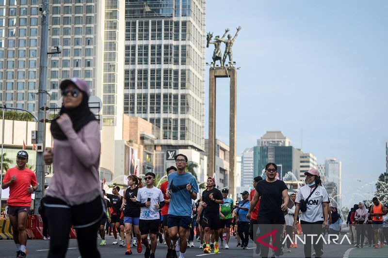 Selain turunkan stres, ini manfaat lari yang sering tidak disadari