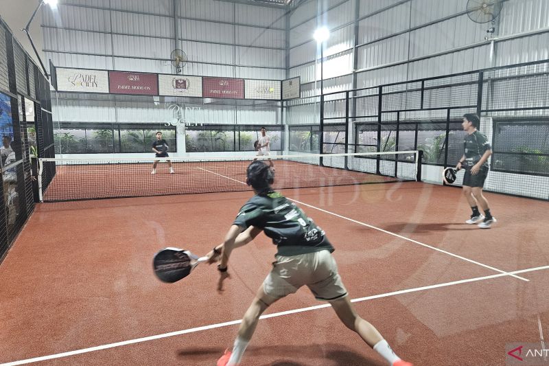 Kenapa padel makin populer? Ini alasan dan manfaatnya