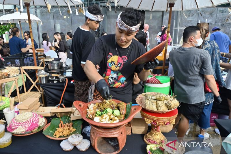 15 Rekomendasi oleh-oleh khas Bali yang harus Anda beli